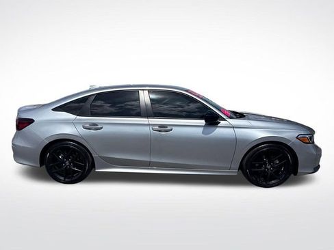 Used 2025 Honda Civic Sport image 6