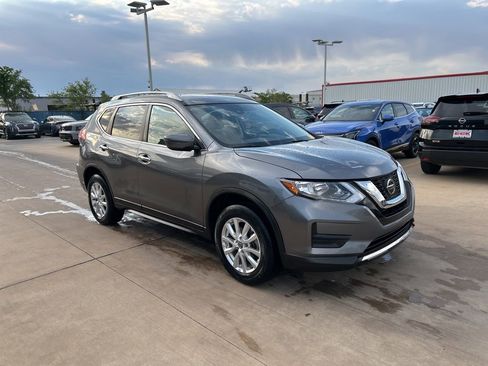 Used 2020 Nissan Rogue SV AWD/4WD image 4