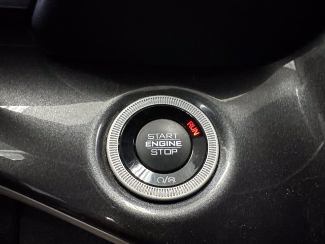 Used 2023 Jeep Grand Cherokee L Laredo AWD/4WD image 14