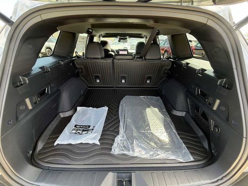 New 2026 Subaru Outback Limited AWD/4WD image 30