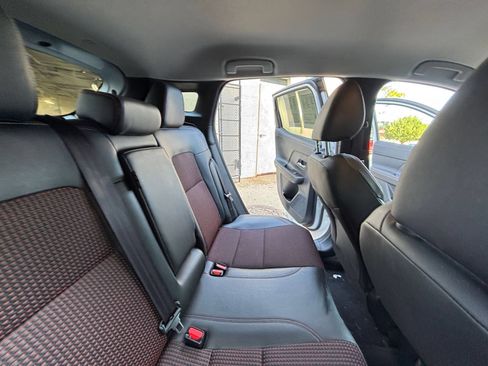 Used 2026 Nissan Kicks SR FWD image 28