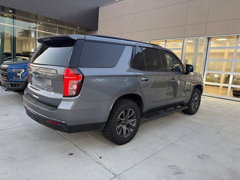 Used 2022 Chevrolet Tahoe Z71 w/ Z71 Off-Road Package AWD/4WD image 6