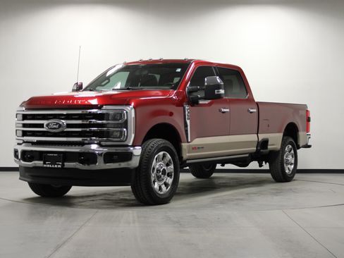 Used 2025 Ford F350 King Ranch w/ Chrome Package image 8