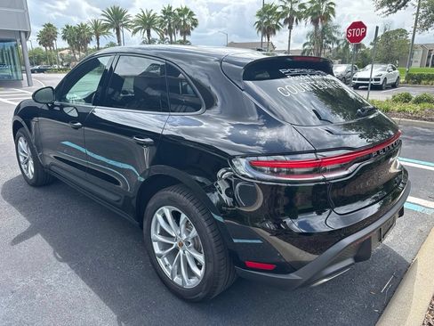 Certified 2026 Porsche Macan AWD/4WD image 3