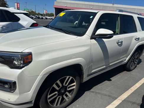 Used 2023 Toyota 4Runner Limited AWD/4WD image 2