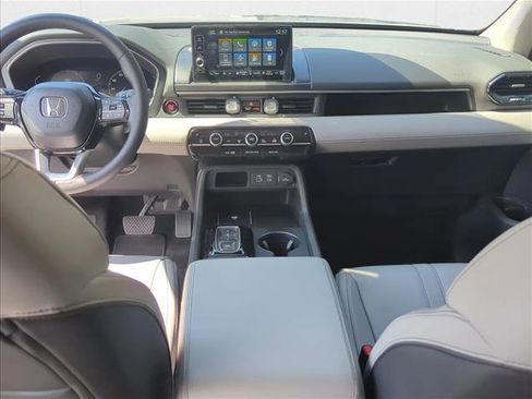 Used 2023 Honda Pilot EX-L image 17