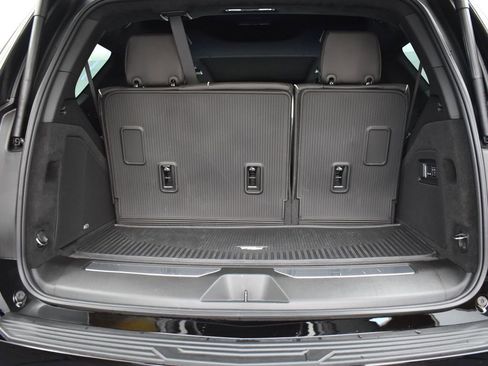 Certified 2025 Cadillac Escalade Sport Platinum image 33