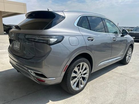 Used 2022 Buick Envision Avenir w/ Technology Package II AWD/4WD image 3