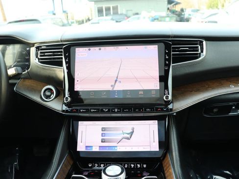 Used 2023 Jeep Grand Wagoneer L Series II image 21