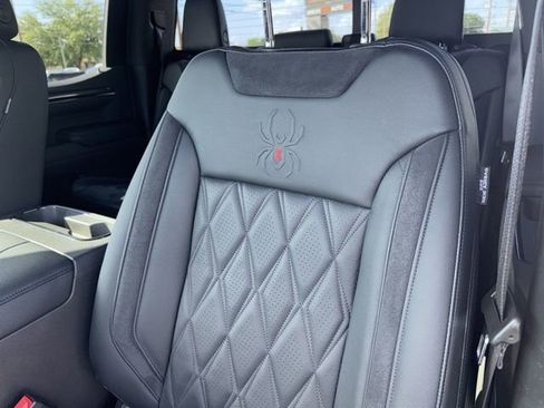 Used 2024 GMC Sierra 1500 AT4 w/ AT4 Preferred Package image 16