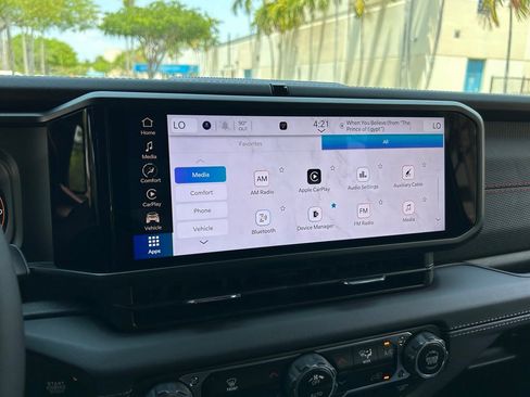 New 2024 Jeep Wrangler Unlimited Rubicon image 11