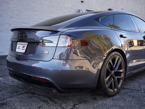 Used 2021 Tesla Model S Plaid image 14