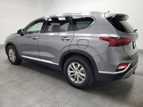 Used 2019 Hyundai Santa Fe SEL image 3