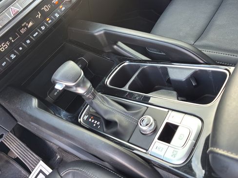 Used 2022 Kia Telluride LX FWD image 33