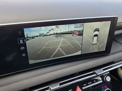 Used 2025 Hyundai Tucson Limited image 22