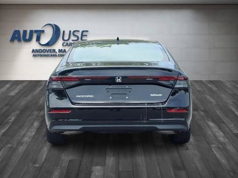 Used 2023 Honda Accord EX image 6