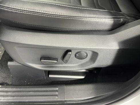 Used 2024 Ford Ranger Lariat w/ FX4 Off-Road Package image 18