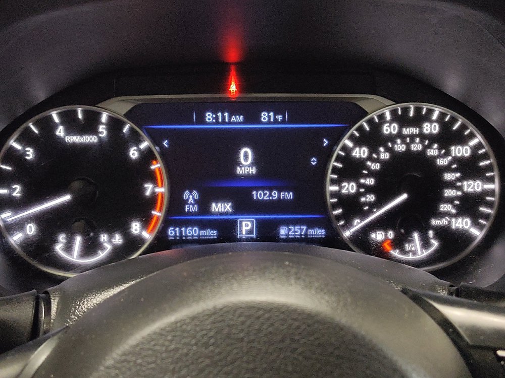 Used 2023 Nissan Altima 2.5 SV FWD image 23