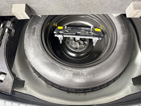 Used 2021 MAZDA CX-5 Touring image 41