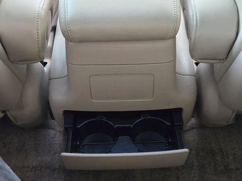 Used 1999 Lexus LX 470 4WD image 36