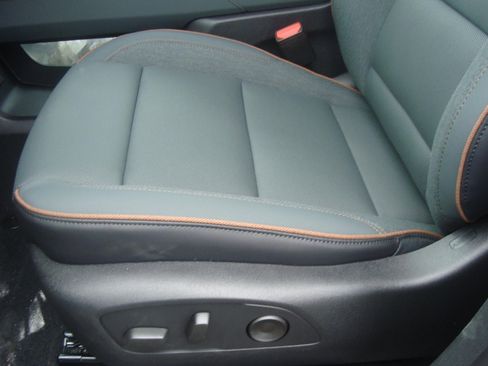 New 2026 GMC Acadia AT4 w/ Luxury Package image 10