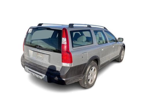Used 2005 Volvo XC70 image 5