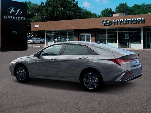 New 2026 Hyundai Elantra Sport image 4