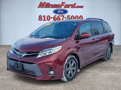 Used 2018 Toyota Sienna XLE