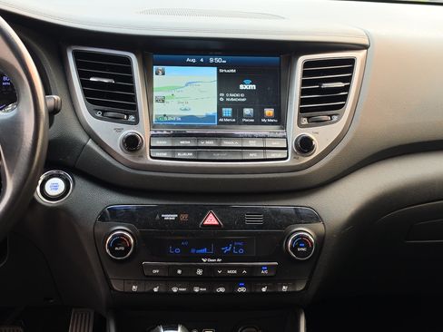 Used 2017 Hyundai Tucson Limited w/ Limited Ultimate Package 03 FWD image 14