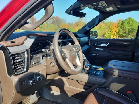 Certified 2024 GMC Sierra 1500 Denali image 17