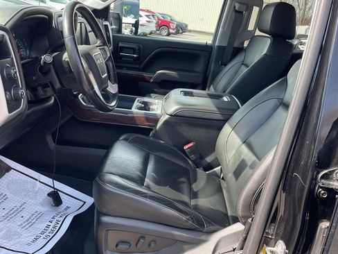 Used 2018 GMC Sierra 1500 SLT image 3