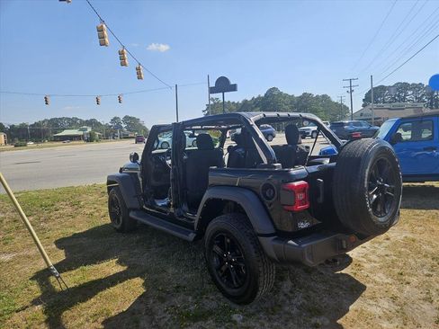 Used 2022 Jeep Wrangler Unlimited Sport AWD/4WD image 19