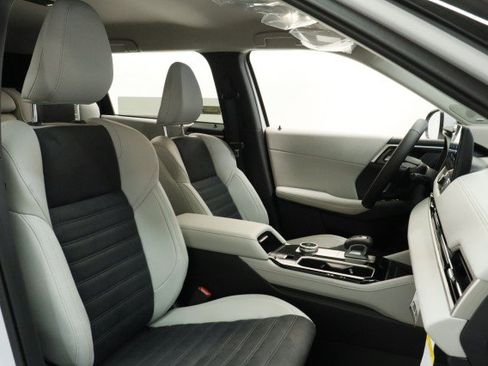 New 2026 Mitsubishi Outlander SE FWD image 19
