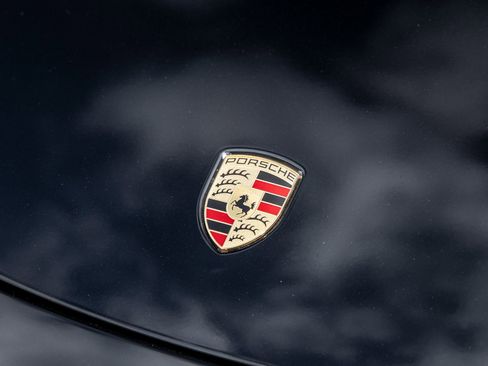 Certified 2017 Porsche 911 Carrera S image 18