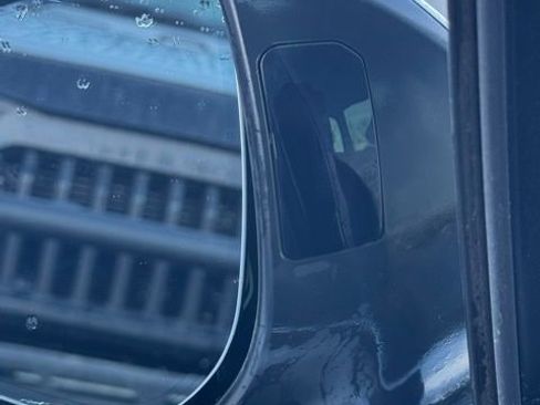 Used 2023 Subaru Forester Touring w/ Popular Package #2 image 5