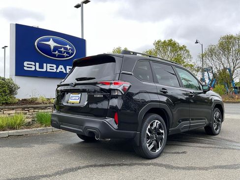 New 2026 Subaru Forester Touring AWD/4WD image 8