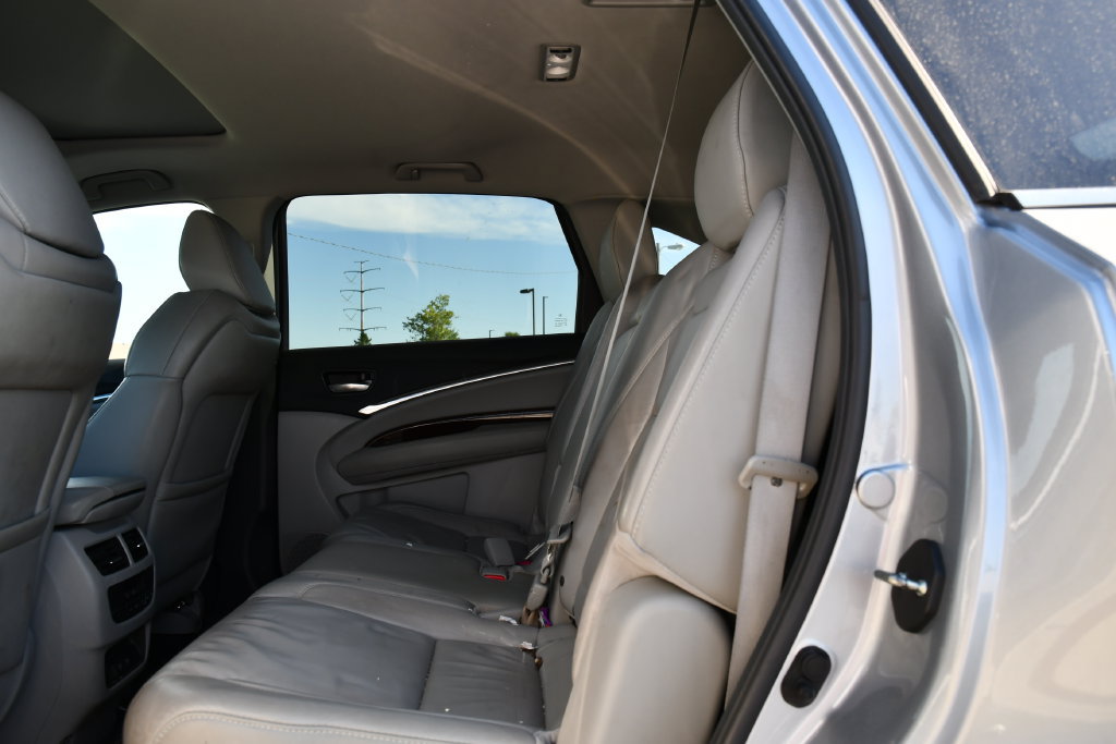 Used 2018 Acura MDX SH-AWD image 19