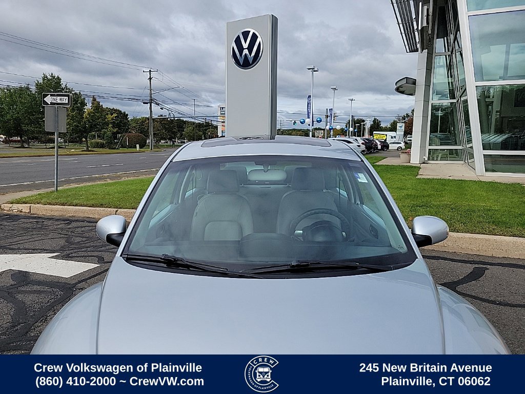 Used 2008 Volkswagen Beetle S FWD image 24