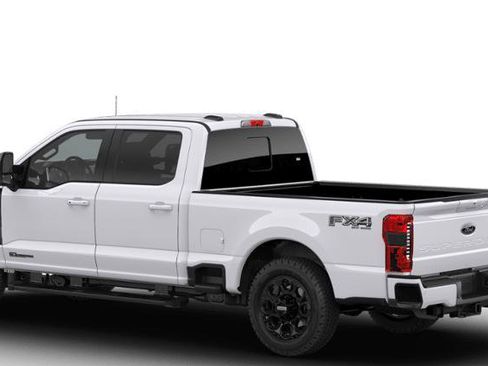 New 2026 Ford F250 Lariat w/ Black Appearance Package image 32