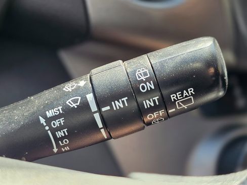 Used 2012 Toyota RAV4 Sport image 38