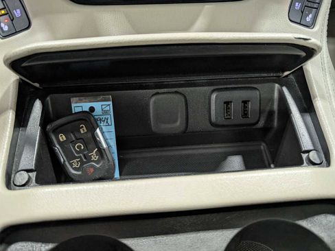 Certified 2017 GMC Yukon Denali image 30