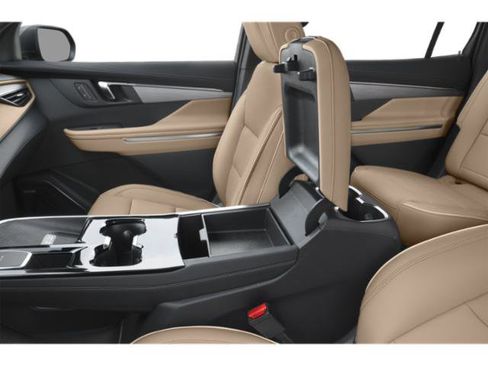 Used 2026 Buick Enclave Preferred w/ Power Package image 16