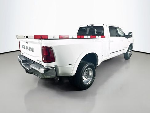 New 2025 RAM 3500 Limited w/ Towing Technology Group AWD/4WD image 7