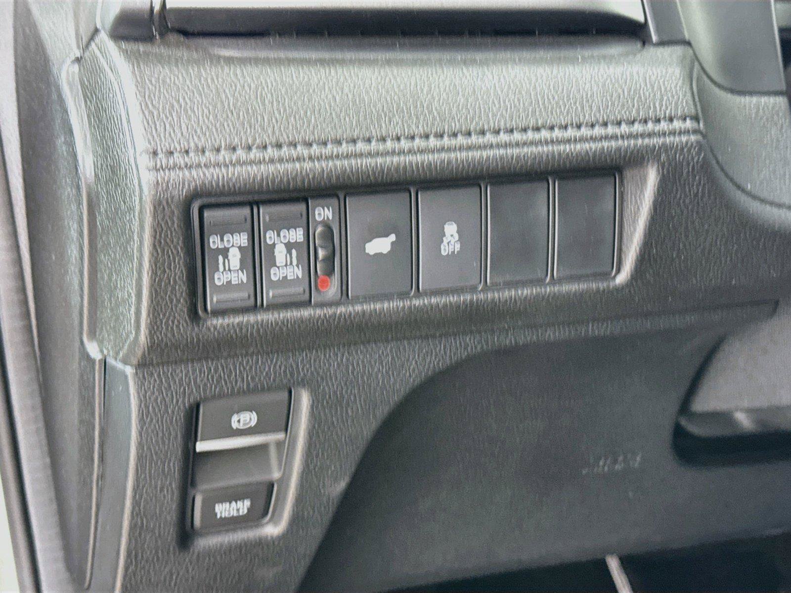 Certified 2025 Honda Odyssey EX-L image 14