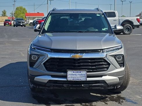 Used 2025 Chevrolet TrailBlazer LT AWD/4WD image 51