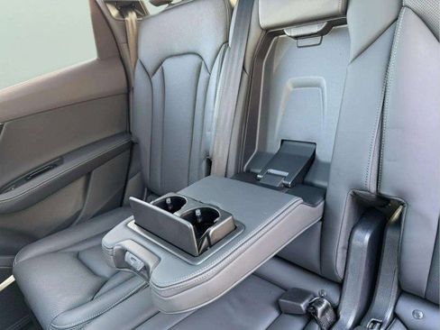 Certified 2025 Audi Q7 3.0T Prestige w/ Prestige Package image 23