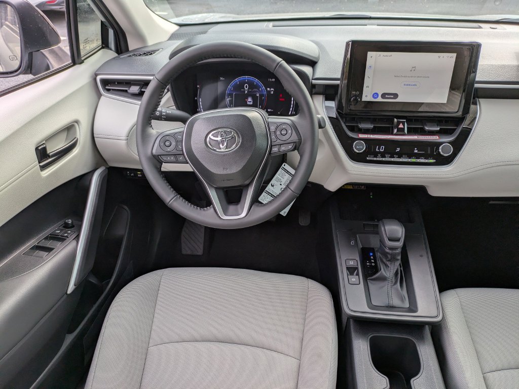 New 2026 Toyota Corolla Cross LE FWD image 12