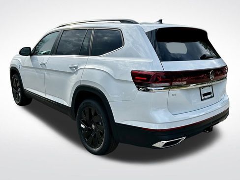 New 2026 Volkswagen Atlas SE image 7