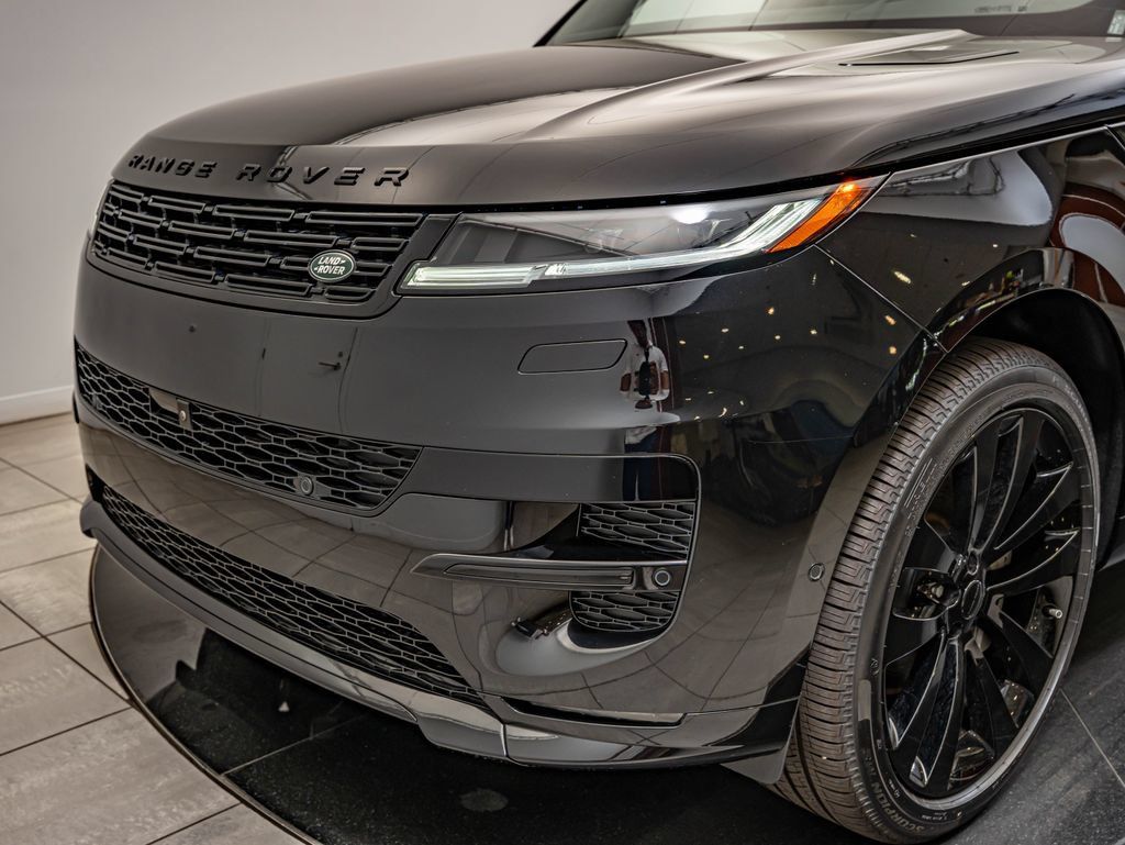 New 2026 Land Rover Range Rover Sport Dynamic SE AWD/4WD image 3
