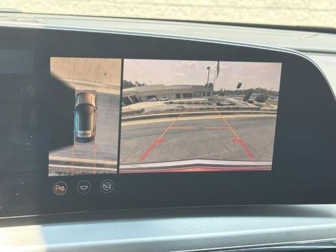 Certified 2024 Cadillac Lyriq Luxury RWD image 30